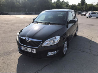 Skoda Fabia фото 1