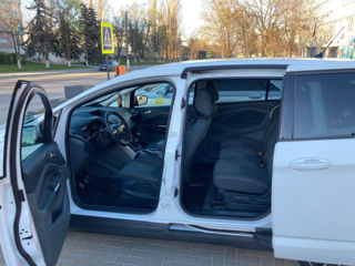 Ford Grand C-MAX foto 7