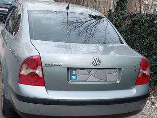 Volkswagen Passat foto 4