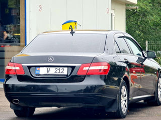 Mercedes E-Class foto 8