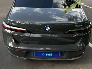 BMW 7 Series foto 7