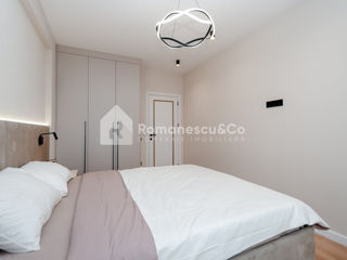 Apartament cu 2 camere, 76 m², Buiucani, Chișinău foto 2