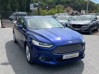 Ford Mondeo foto 2