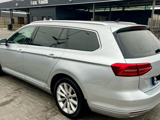 Volkswagen Passat foto 3