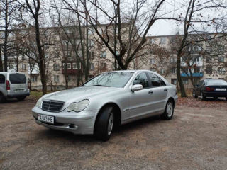 Mercedes C-Class