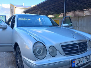 Mercedes E-Class