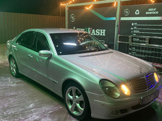 Mercedes E-Class foto 10