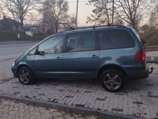 Volkswagen Sharan foto 8