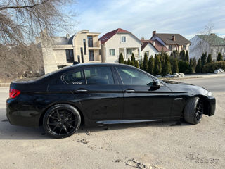 BMW 5 Series foto 2