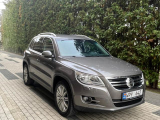 Volkswagen Tiguan foto 2