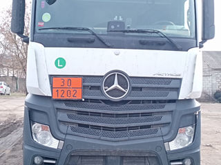 Mercedes Actros 1845 LS