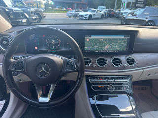 Mercedes E-Class foto 10