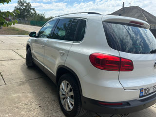 Volkswagen Tiguan foto 4