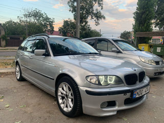 BMW 3 Series foto 2