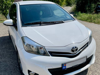 Toyota Yaris foto 6