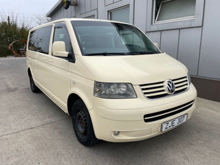 Volkswagen Caravelle foto 3