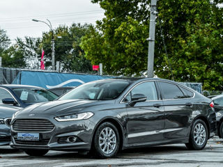 Ford Mondeo foto 1