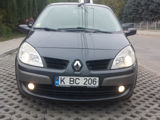 Renault Grand Scenic foto 8