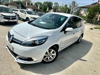 Renault Grand Scenic foto 1