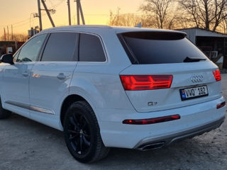 Audi Q7 foto 3