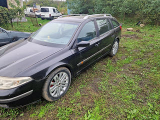 Renault Laguna foto 2