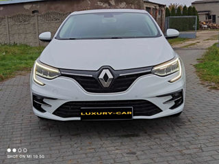 Renault Megane foto 2