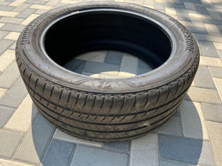 Bridgestone Alenza 001 RunFlat 275/40R20 Tire foto 3