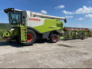 Комбайн class lexion 750 2013 год