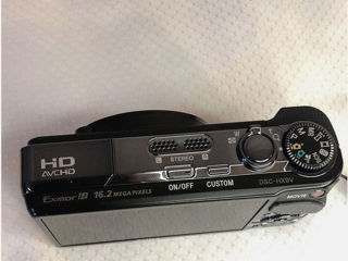 Sony Cyber-shot DSC-HX9V состояние новое foto 4