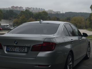 BMW 5 Series foto 2