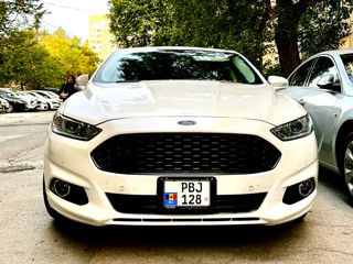 Ford Fusion foto 3