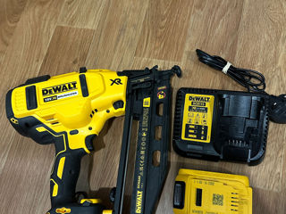 DeWalt DCN660N