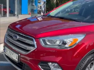 Ford Escape foto 3