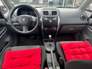 Suzuki SX4 foto 8