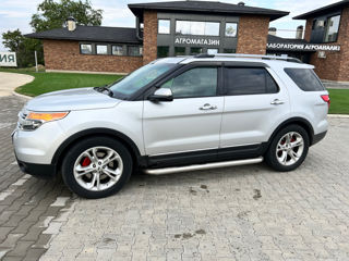 Ford Explorer foto 3