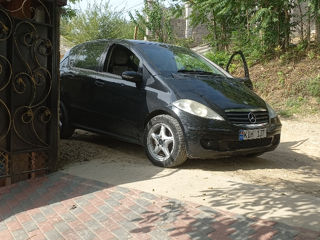 Mercedes A-Class foto 4