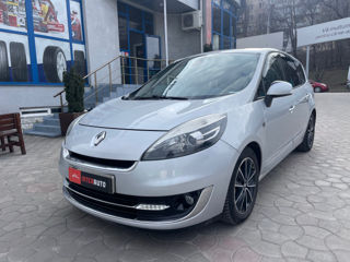 Renault Grand Scenic foto 1