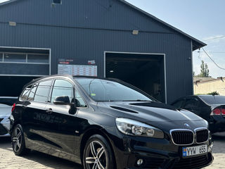 BMW 2 Series Gran Tourer foto 2