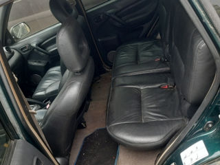 Toyota Rav 4 foto 4