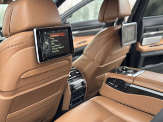 BMW 7 Series foto 6