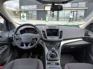 Ford Kuga foto 6