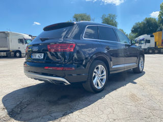 Audi Q7 foto 2