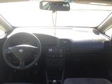 Opel Zafira foto 8