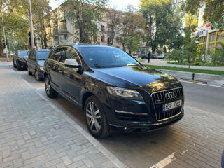 Audi Q7 foto 2