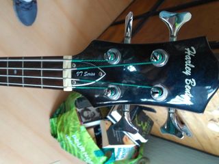 Violin-bass /Beatles/ "Harley Benton" - 250 Euro foto 6