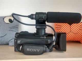 Sony HXR-MC50E foto 2