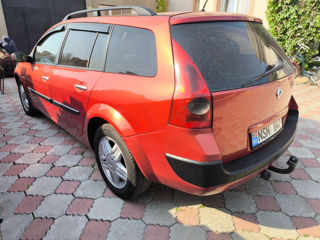 Renault Megane foto 2