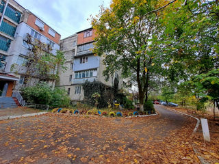 Apartament cu 4 camere, 84 m², Periferie, Ialoveni foto 1