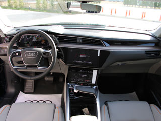 Audi e-tron foto 4