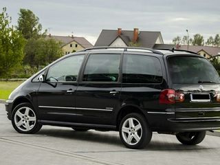 Volkswagen Sharan foto 1